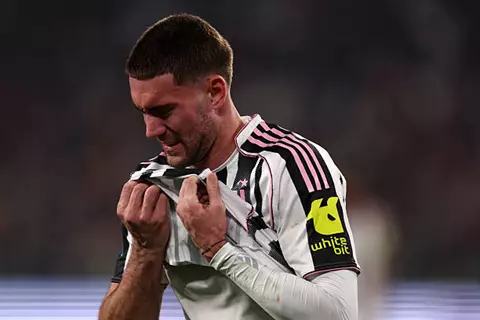 ضربة قوية ليوفنتوس.. غياب فلاهوفيتش المتوقع 3 أشهر بعد العملية الجراحية